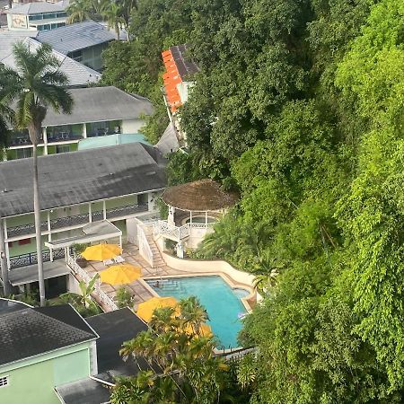 Deluxe Montego Bay Club Studio & Suites エクステリア 写真