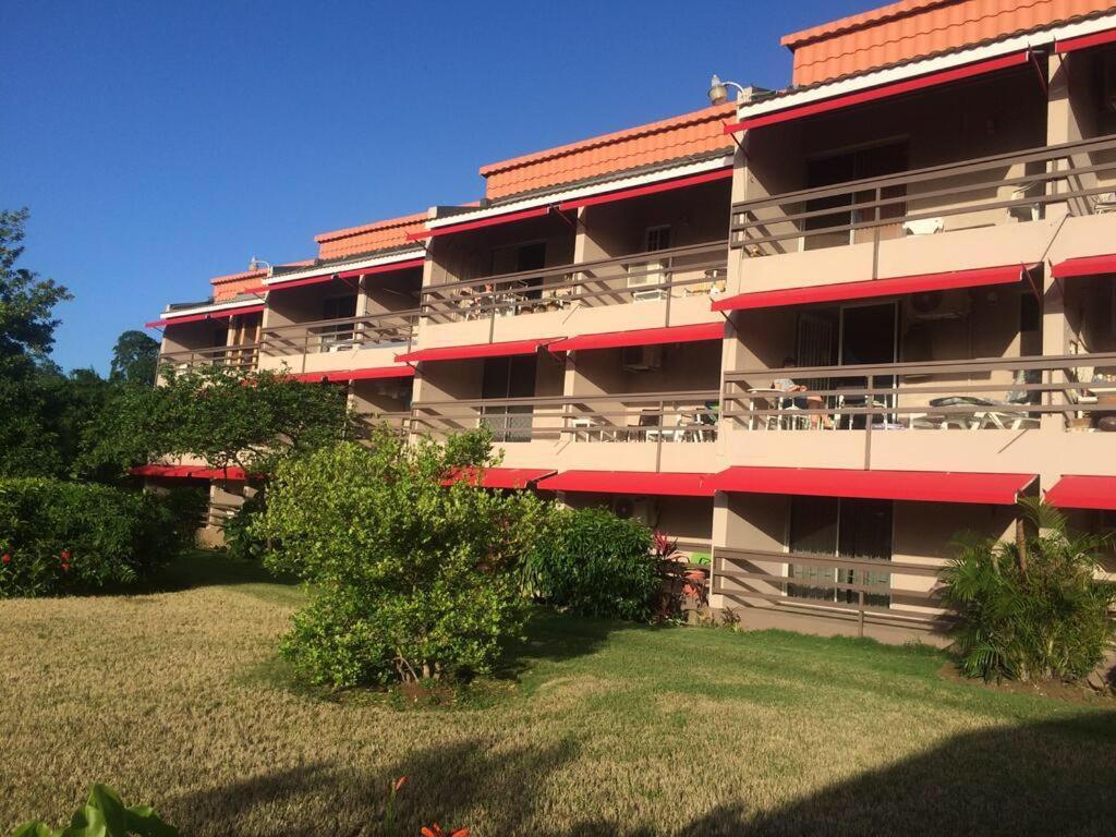 Deluxe Montego Bay Club Studio & Suites エクステリア 写真