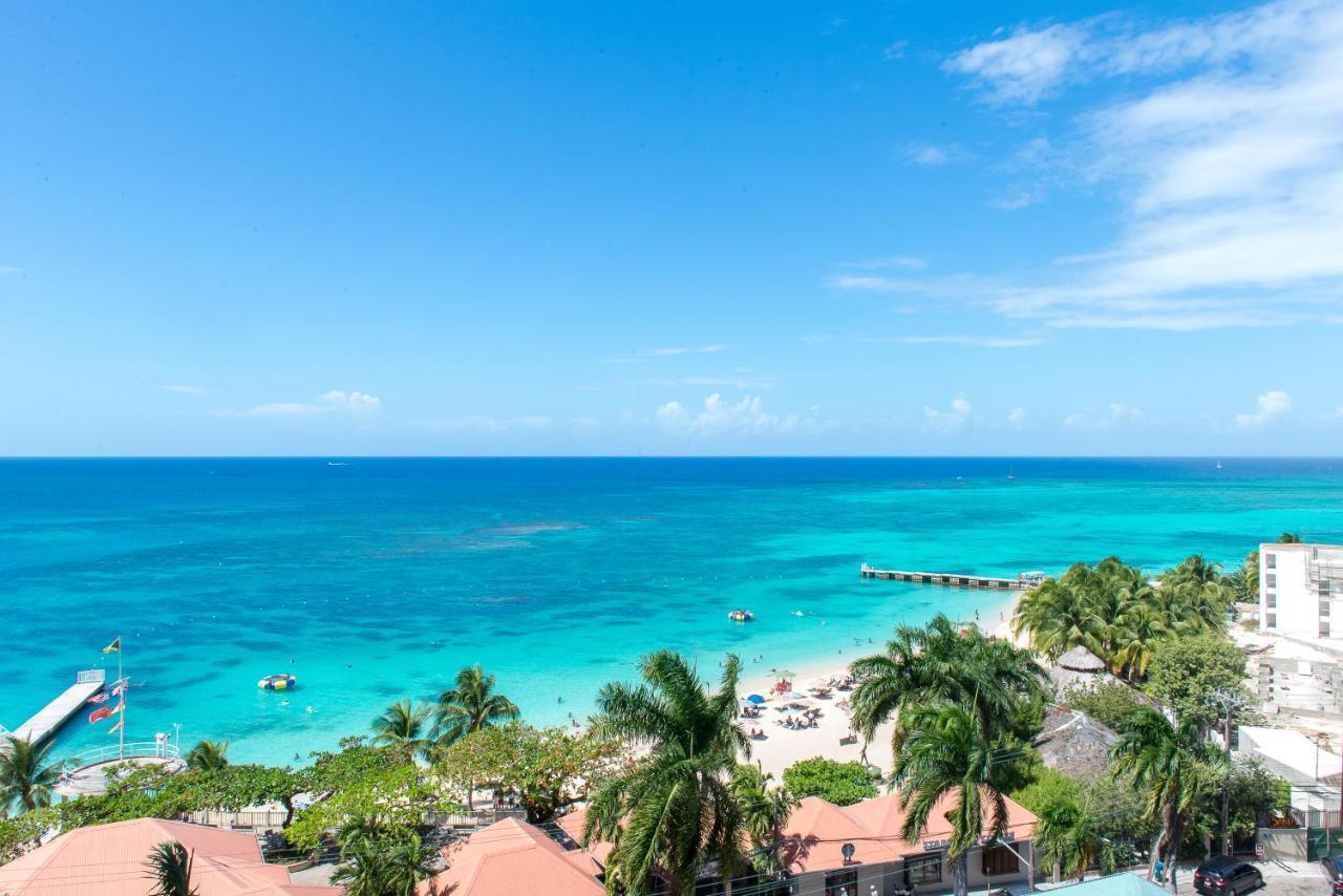 Deluxe Montego Bay Club Studio & Suites エクステリア 写真