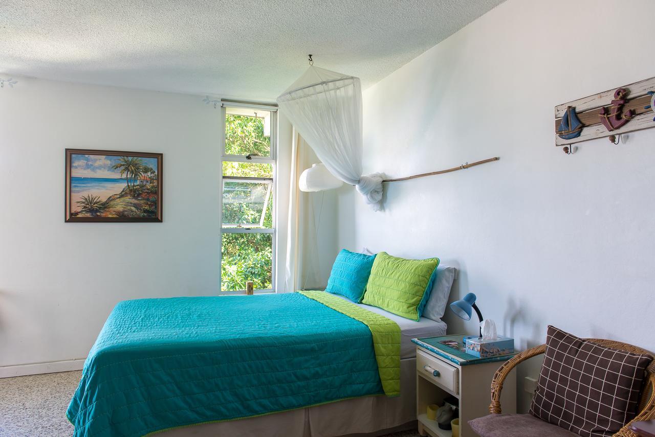 Deluxe Montego Bay Club Studio & Suites エクステリア 写真