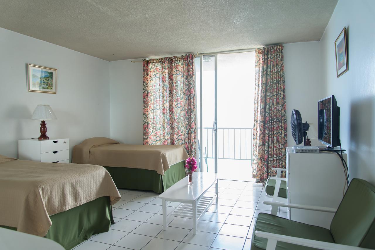 Deluxe Montego Bay Club Studio & Suites エクステリア 写真